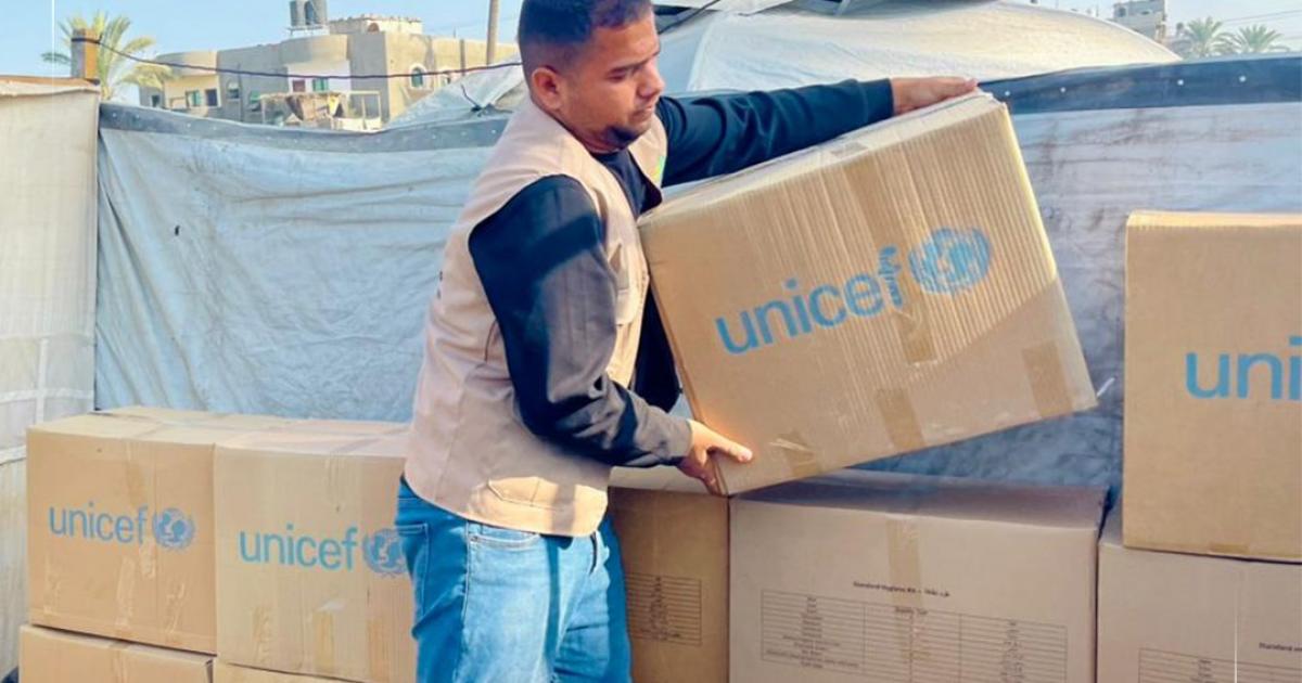 The Palestinian Environmental Friends Association (PEF) Distributes ...